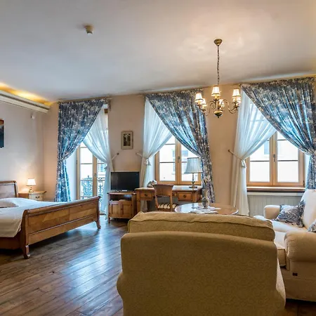 Castle Street Retreat, 19 ヴィリニュス
