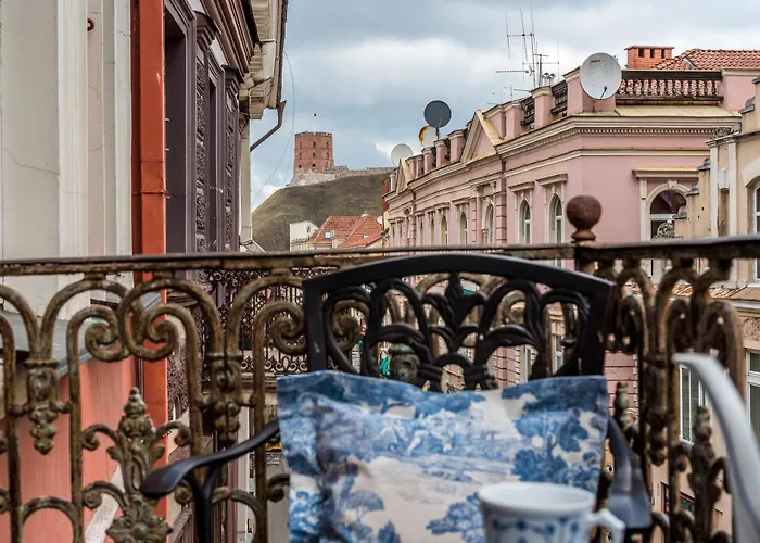 Castle Street Retreat, 19 * Vilnius